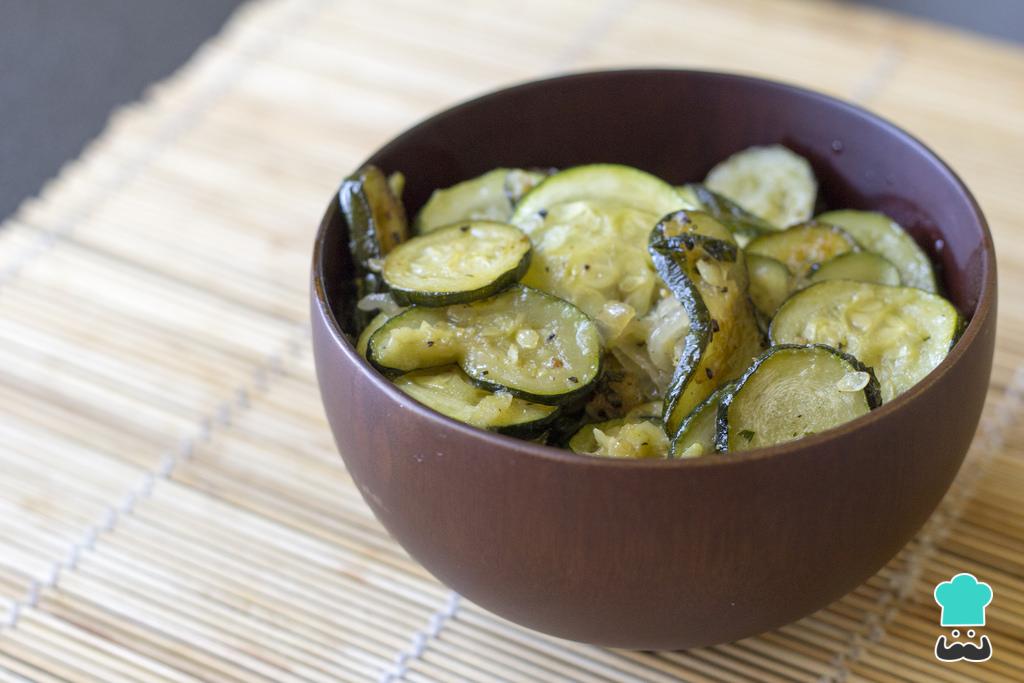 Receita de Escabeche de abobrinha no forno Receita de Escabeche de abobrinha no forno