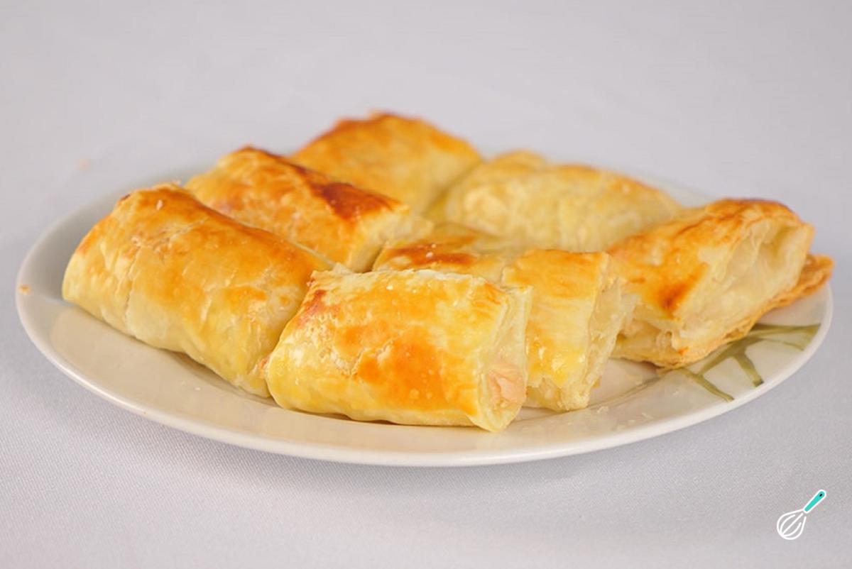 Receita de Folhado de queijo e presunto