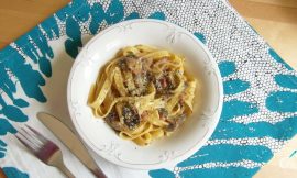 Receita de Macarrão à carbonara em uma panela só