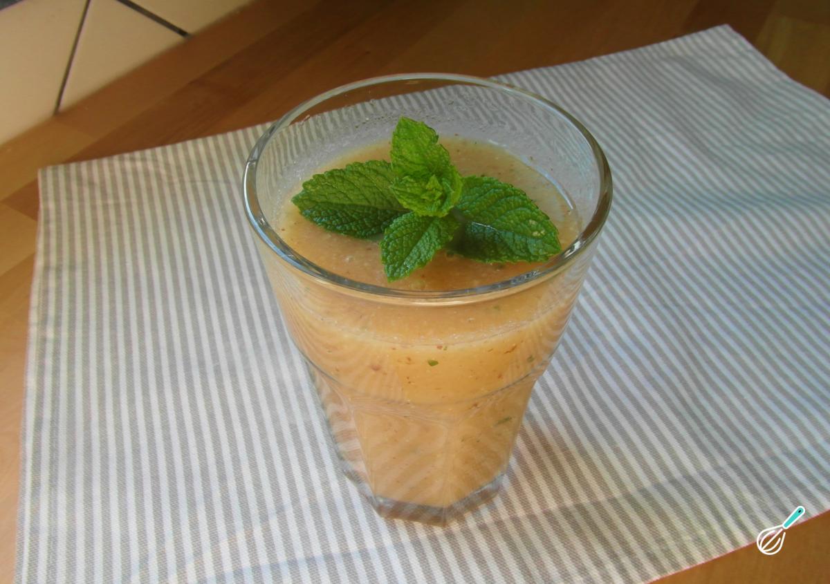 Suco de Maçã com Hortelã Refrescante e Saudável