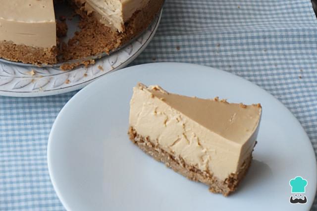 Receita de Torta de bolacha com doce de leite