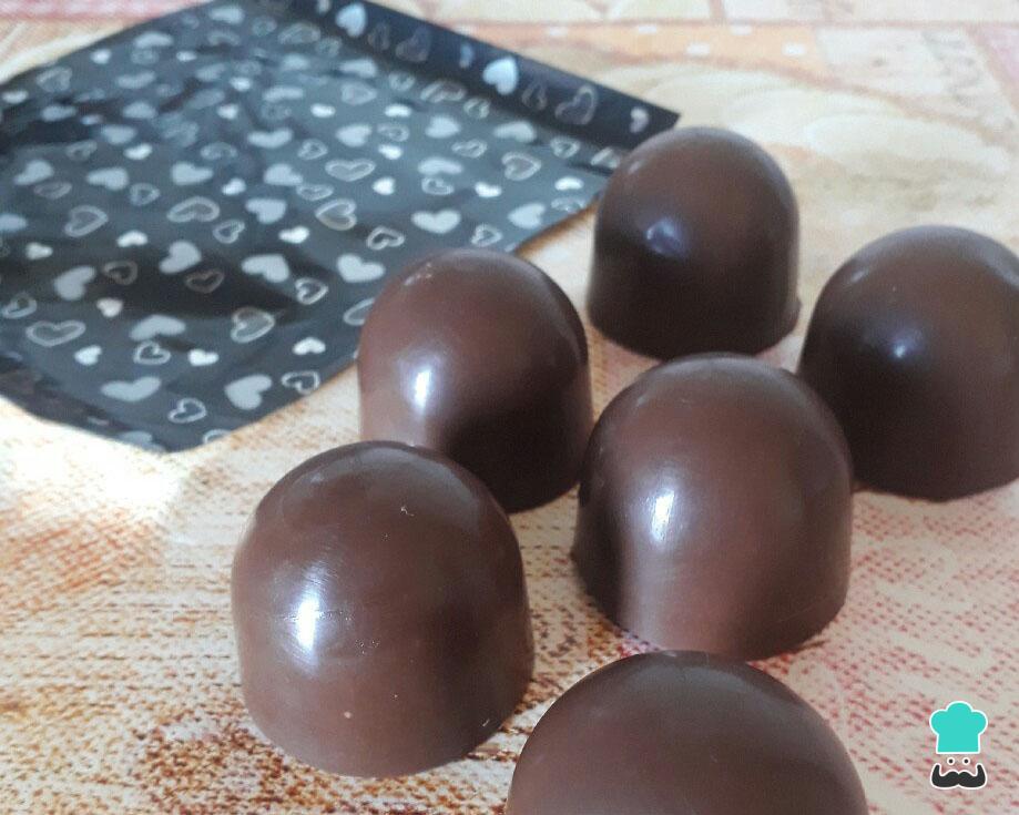 Receita de Trufa com recheio cremoso