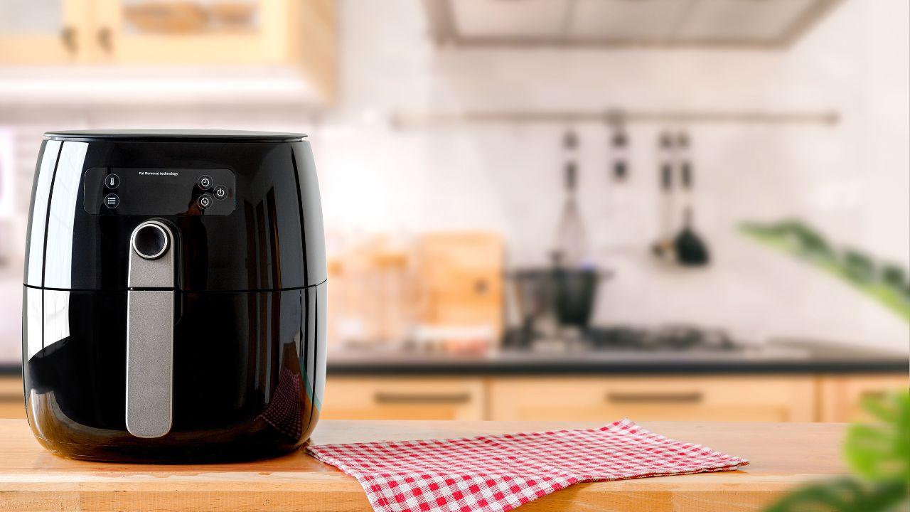 Como Limpar Airfryer sem Estragar o Antiaderente Como Limpar Airfryer sem Estragar o Antiaderente