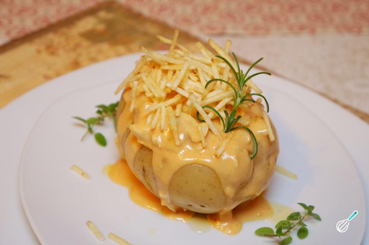 Receita de Batata recheada com estrogonofe Receita de Batata recheada com estrogonofe
