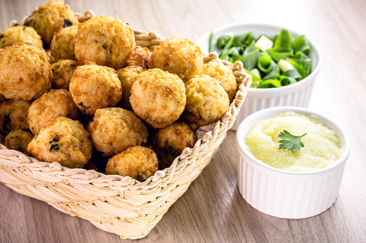Transforme Arroz Sobra em Bolinho de Linguiça Crocante Transforme Arroz Sobra em Bolinho de Linguiça Crocante