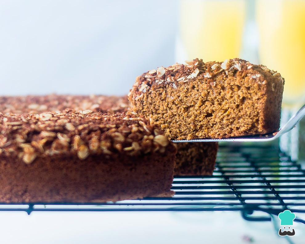 Receita de Bolo de banana com aveia e canela fit Receita de Bolo de banana com aveia e canela fit