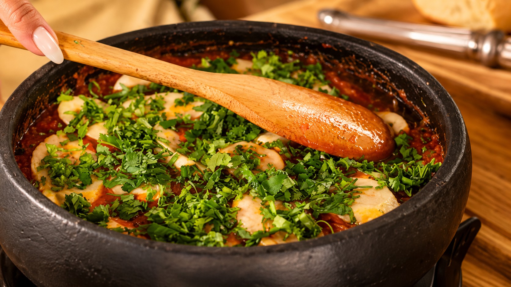 Moqueca de Banana da Terra Vegana e Fácil Moqueca de Banana da Terra Vegana e Fácil