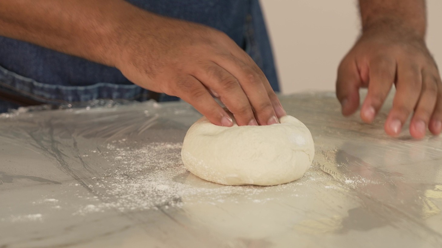 Como Sovar Pão Sem Bagunça: 5 Dicas Práticas Como Sovar Pão Sem Bagunça: 5 Dicas Práticas