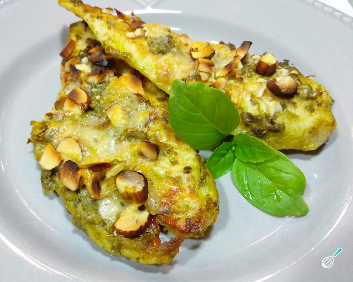 Receita de Filé de peixe ao molho pesto Receita de Filé de peixe ao molho pesto