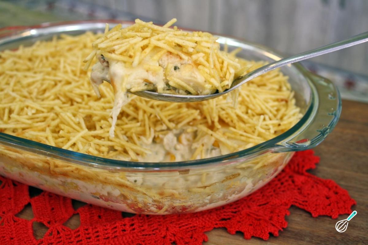 Receita de Fricassê de frango para 30 pessoas Receita de Fricassê de frango para 30 pessoas