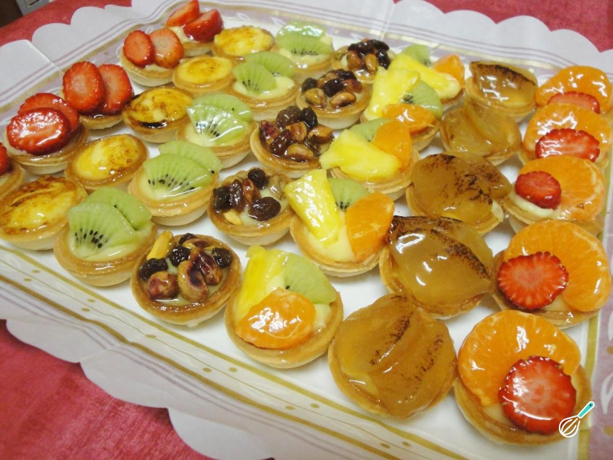 Mini Tortas Doces com Frutas Fáceis e Deliciosas