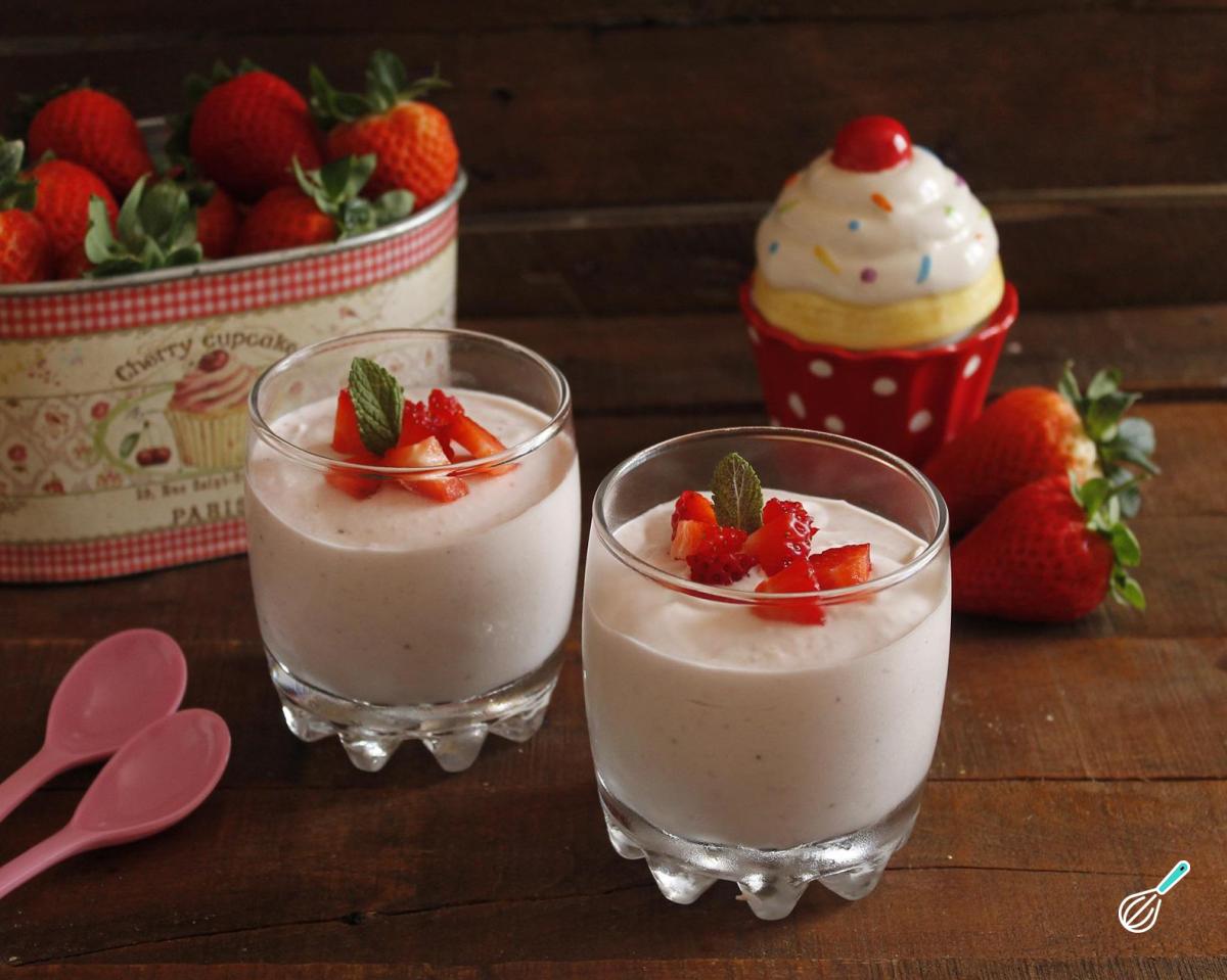 Receita de Mousse de morango natural