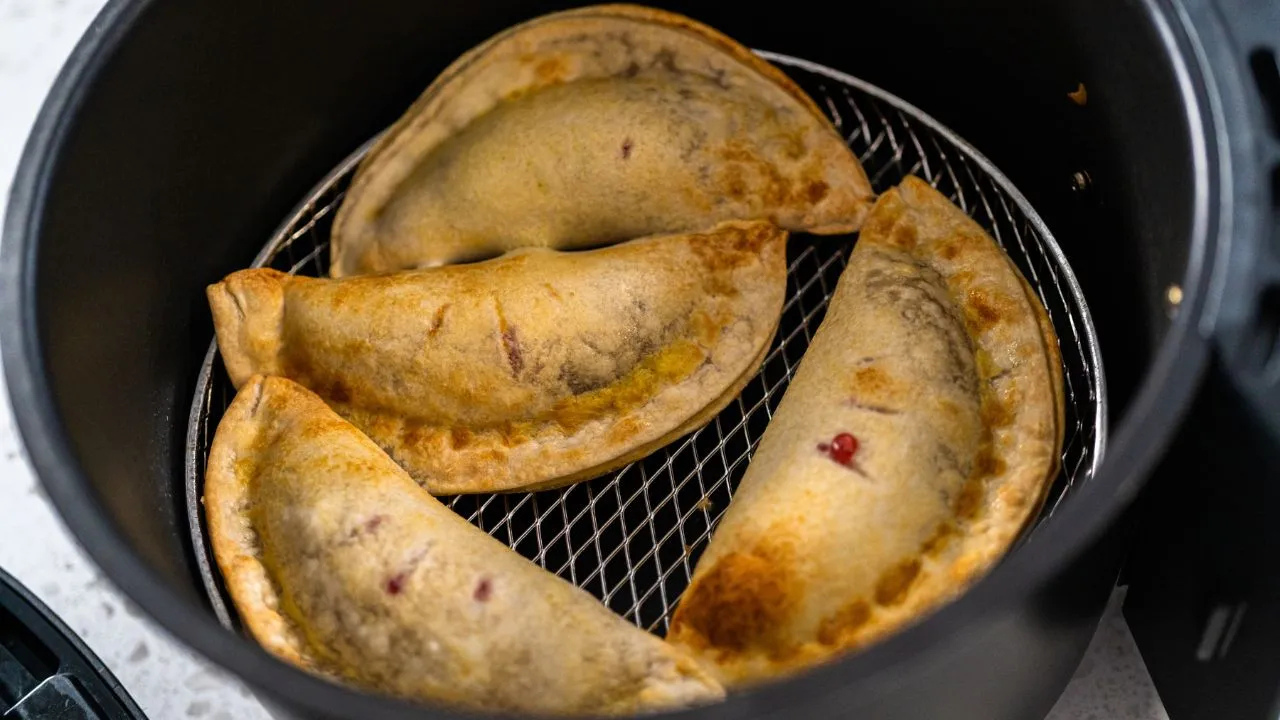 Pastel na Air Fryer Crocante e Saudável Pastel na Air Fryer Crocante e Saudável