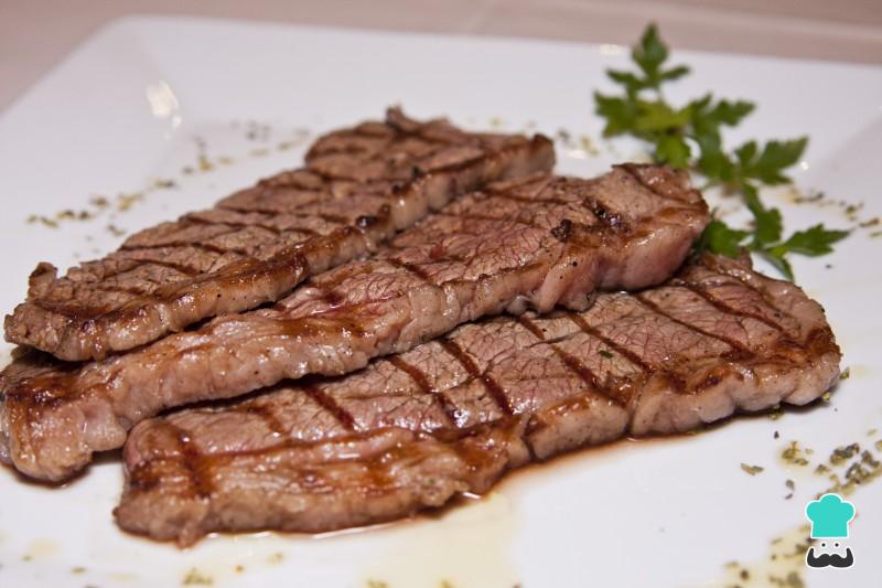 Como Fazer a Picanha Brasileira Perfeita no Churrasco Como Fazer a Picanha Brasileira Perfeita no Churrasco