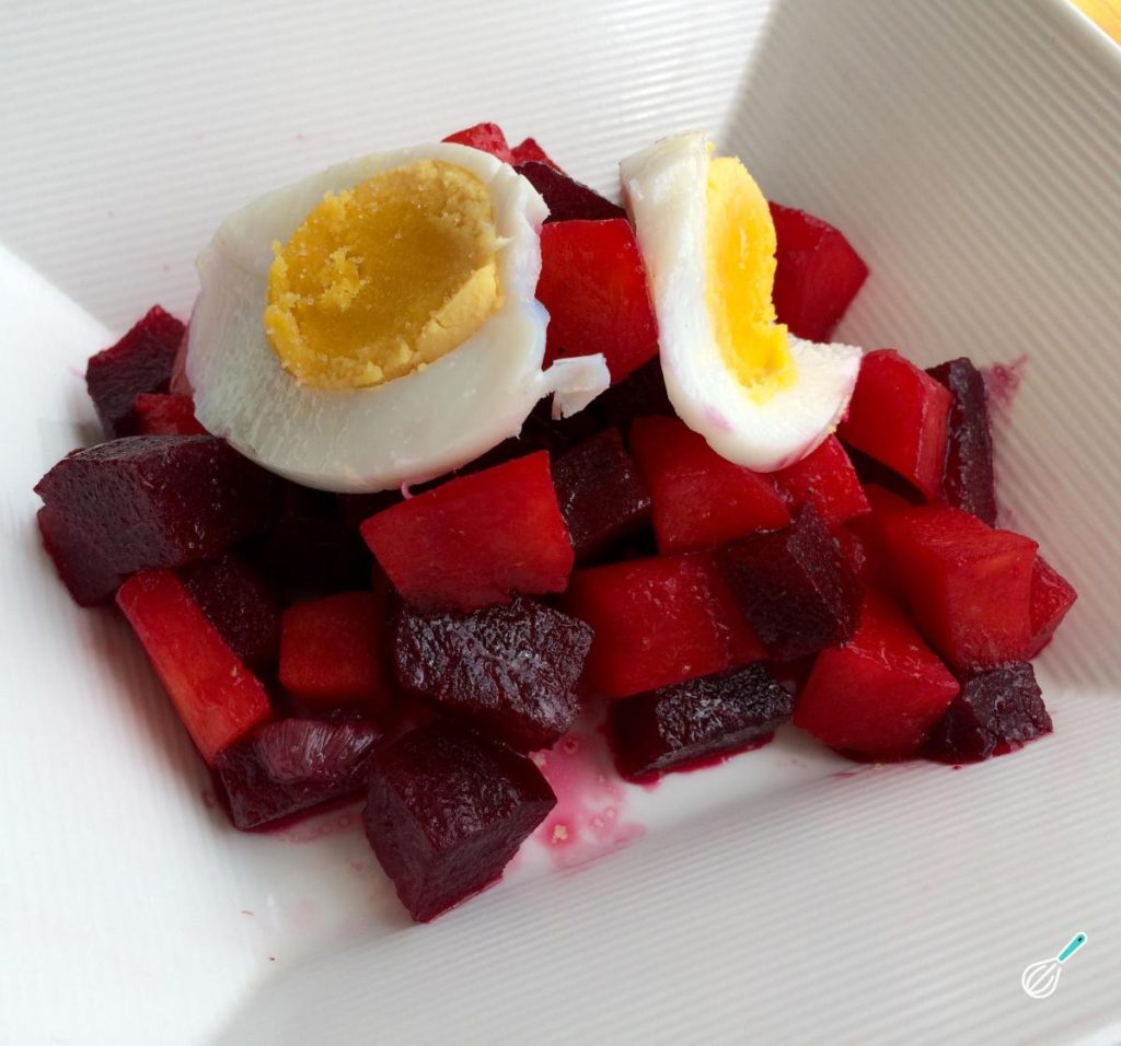 Receita de Salada de beterraba e cenoura cozida Receita de Salada de beterraba e cenoura cozida