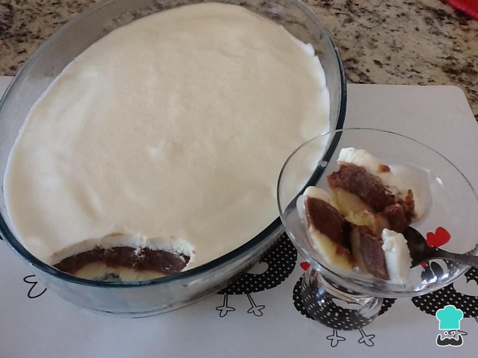 Receita de Torta gelada de 3 camadas Receita de Torta gelada de 3 camadas