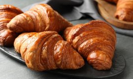Como Fazer Croissant Caseiro Crocante e Perfeito