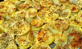 Batata ao Forno com Ervas Crocante e Fácil