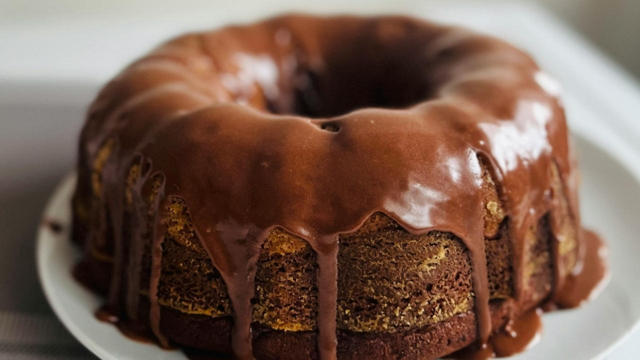 Bolo de Chocolate Fofinho e Simples para o Café