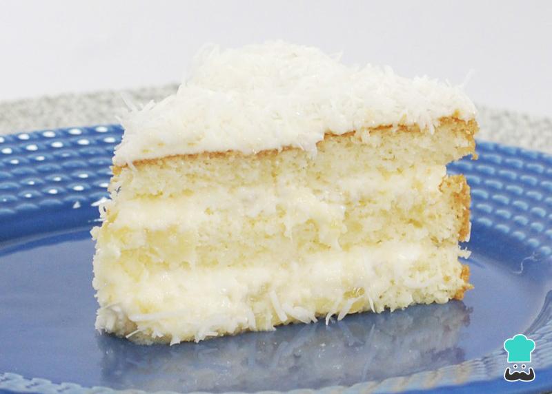 Receita de Bolo gelado de abacaxi com coco