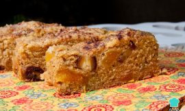 Bolo Vegano de Frutas Saudável e Sem Glúten