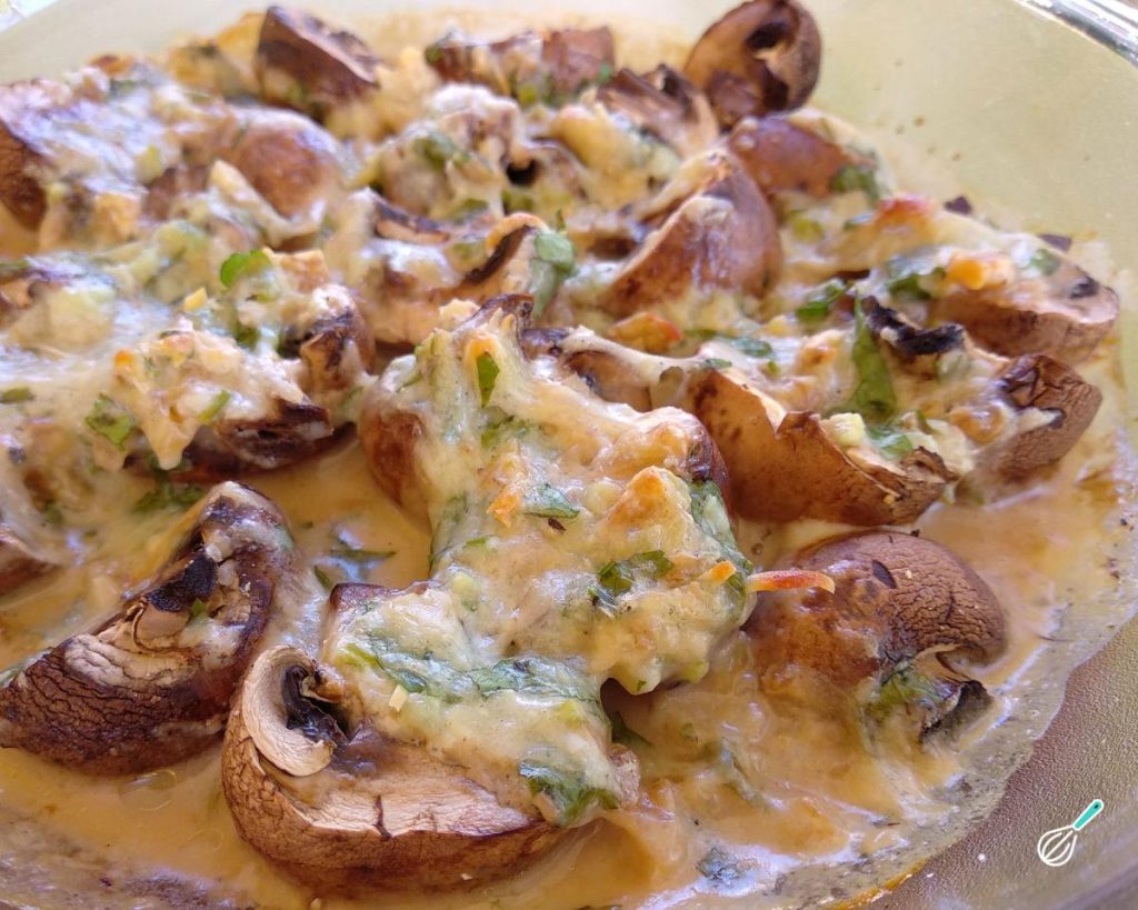 Receita de Cogumelo Assado com Queijo Cremoso e Fácil