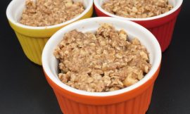 Crumble de Maçã e Aveia Fit Rápido e Saudável