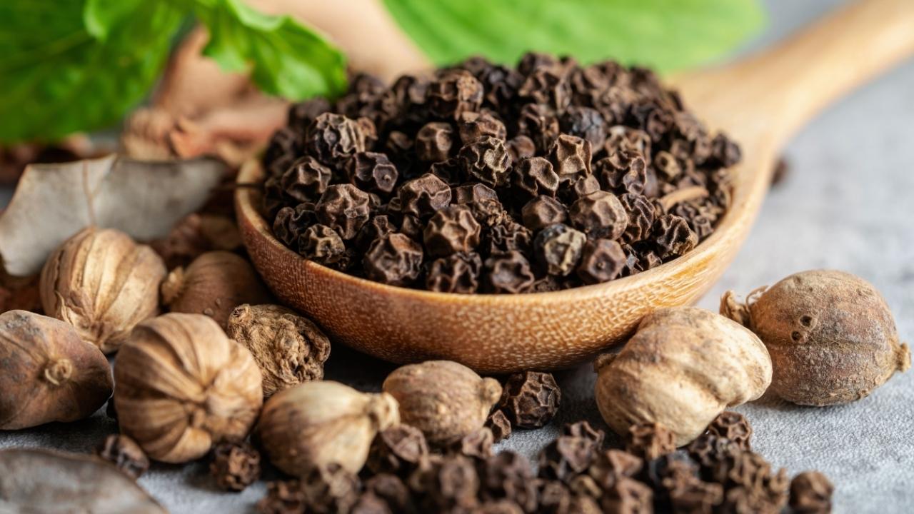 Como Usar Pimenta-do-Reino: Dicas e Segredos Como Usar Pimenta-do-Reino: Dicas e Segredos