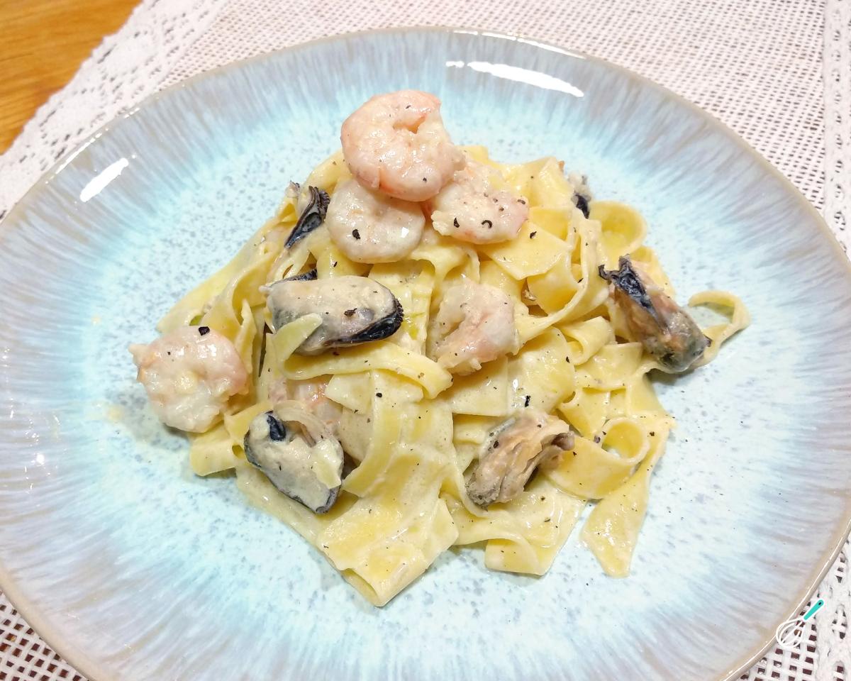 Macarrão ao Molho de Camarão Cremoso e Picante