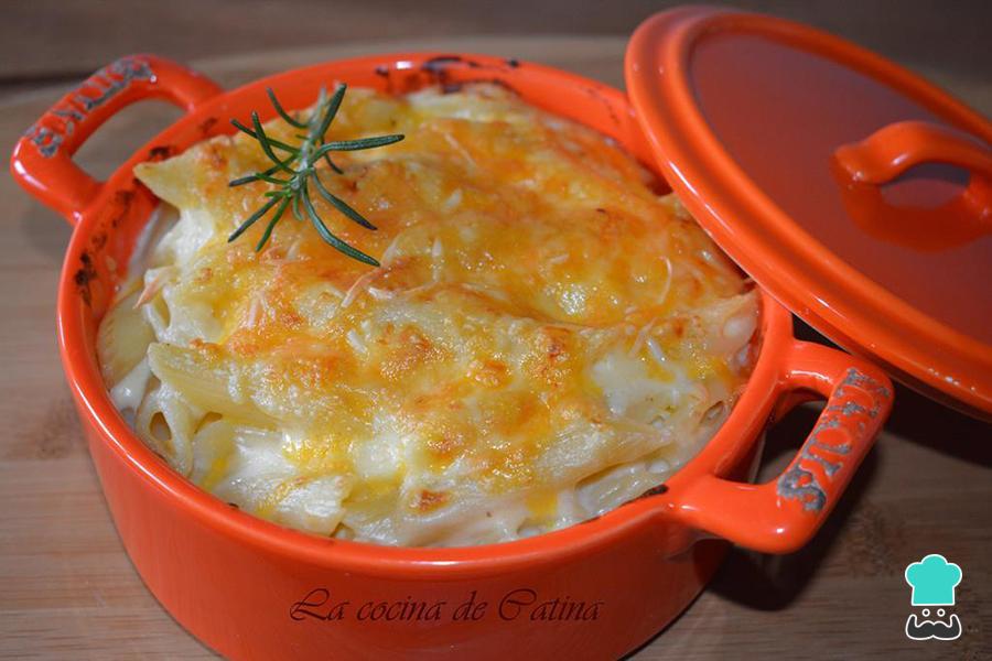 Receita de Macarrão ao molho três queijos Receita de Macarrão ao molho três queijos