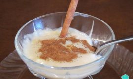 Mingau de Maizena com Leite Condensado Cremoso Mingau de Maizena com Leite Condensado Cremoso