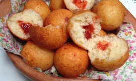 Receita de Mini Sonho de Goiabada Frito Fácil
