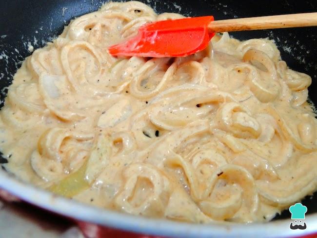 Receita de Molho de Cebola Cremoso e Fácil