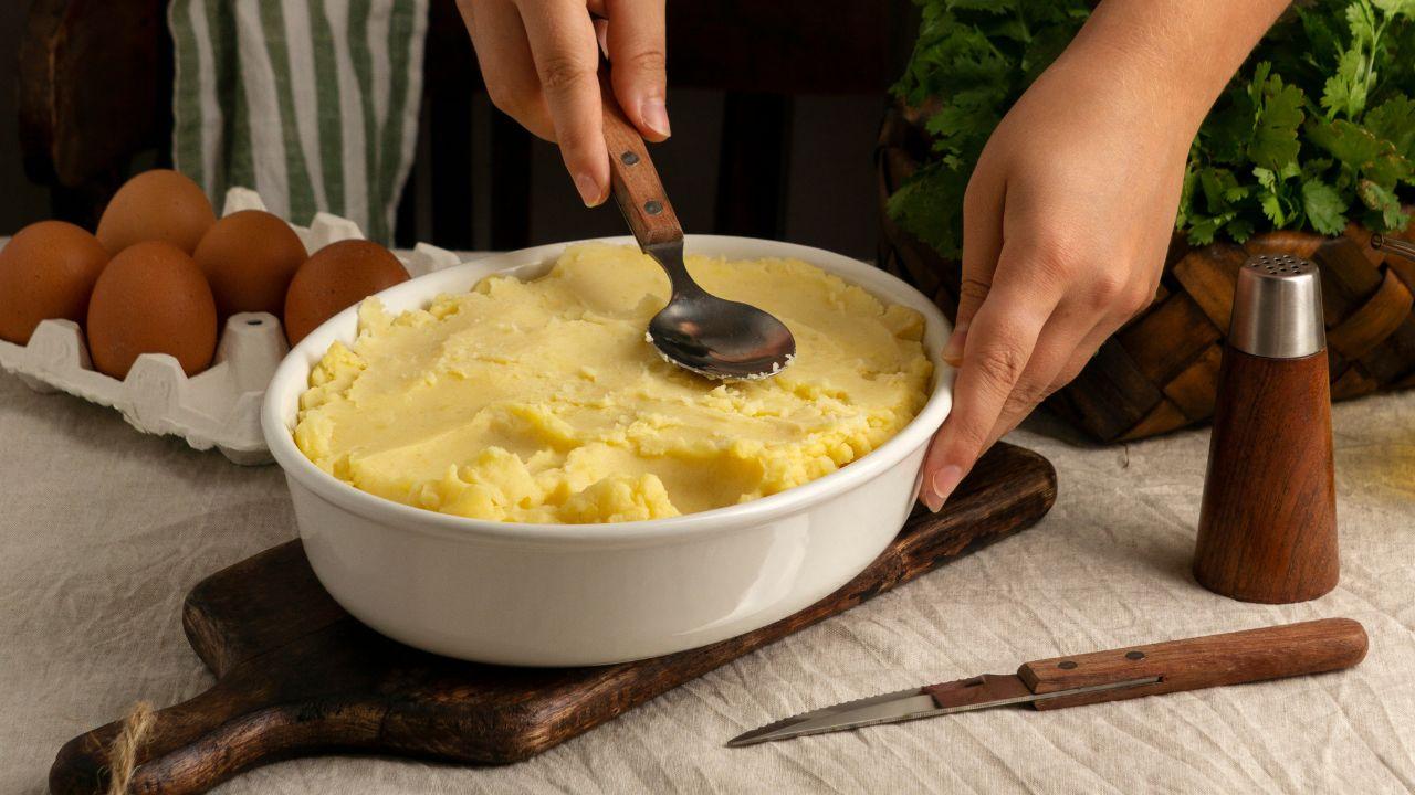 Purê de Mandioca Cremoso e Fácil
