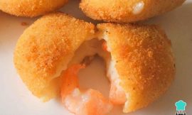 Rissóis de Camarão Caseiros e Cremosos: Receita Fácil Rissóis de Camarão Caseiros e Cremosos: Receita Fácil