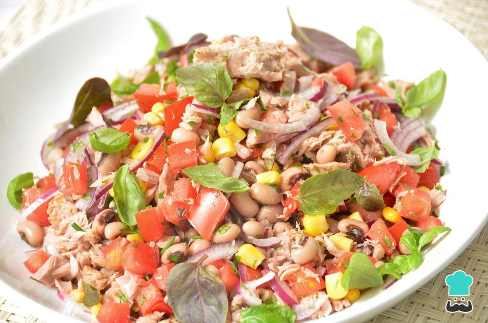 Salada de Legumes com Atum Refrescante e Fácil