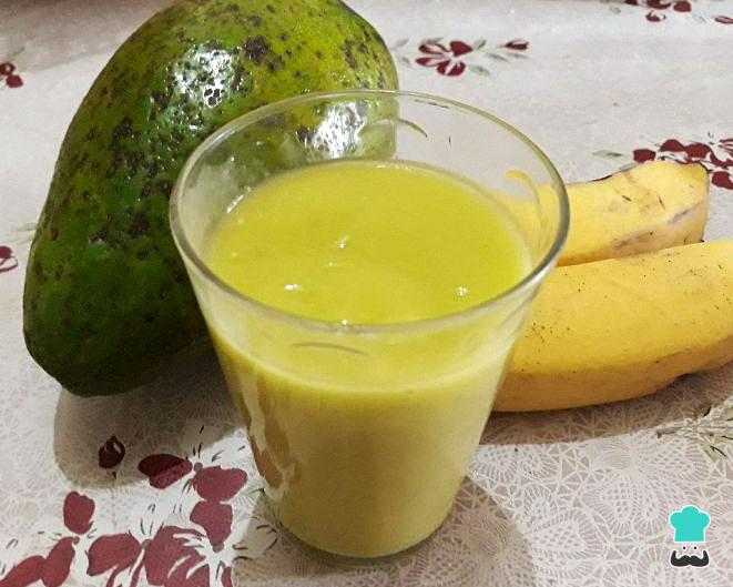 Smoothie Abacate e Banana: Café da Manhã Energético Smoothie Abacate e Banana: Café da Manhã Energético