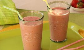 Smoothie de Morango e Banana Cremoso e Fácil