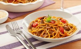 Spaghetti com Cordeiro e Ervas: Receita Sofisticada