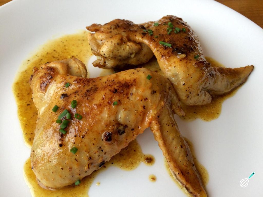 Asinha de Frango ao Molho Suculenta e Fácil Asinha de Frango ao Molho Suculenta e Fácil