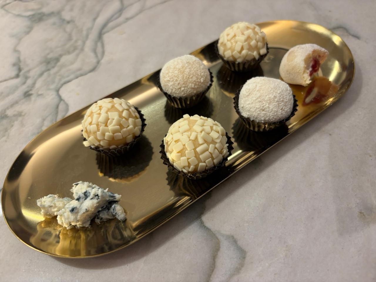 Brigadeiro de Gorgonzola: Receita Surpreendente Brigadeiro de Gorgonzola: Receita Surpreendente