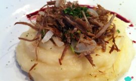 Carne de Sol com Purê de Macaxeira Nordestino