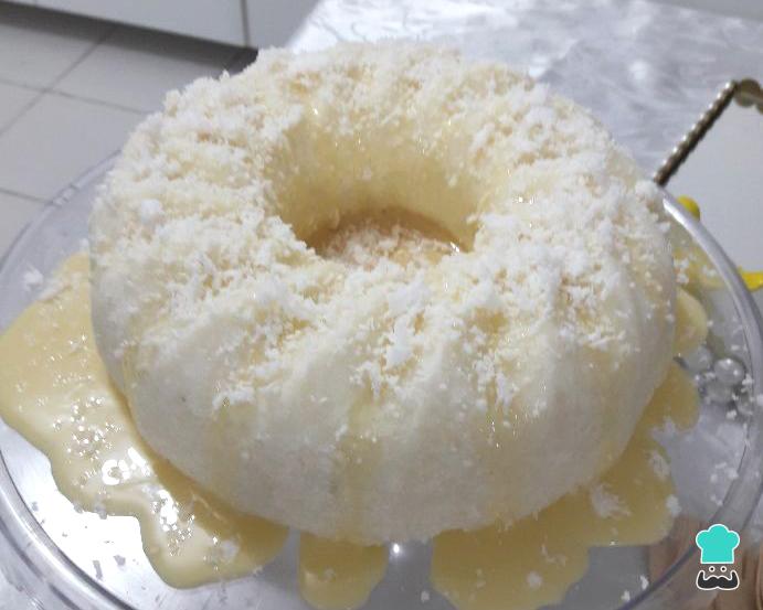 Receita de Cuscuz de tapioca doce e fácil Receita de Cuscuz de tapioca doce e fácil