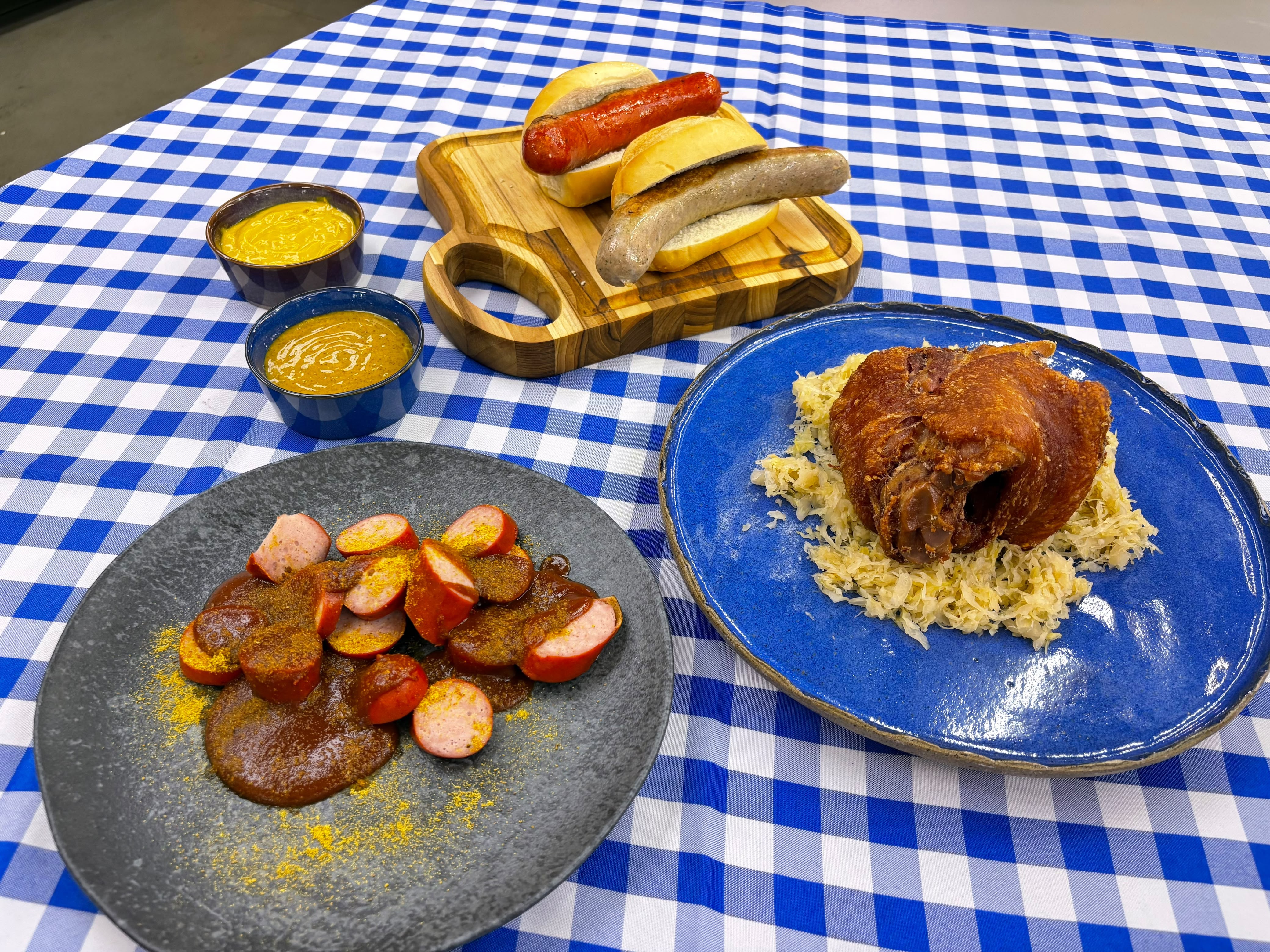 Receita Autêntica de Bratwurst da Oktoberfest Receita Autêntica de Bratwurst da Oktoberfest