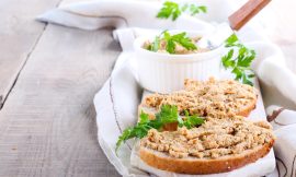 Patê de Frango Perfeito, Cremoso e Fácil de Fazer